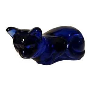 Vintage Mosser Art Glass Colonial Blue Laying (Reclining) Cat Figurine